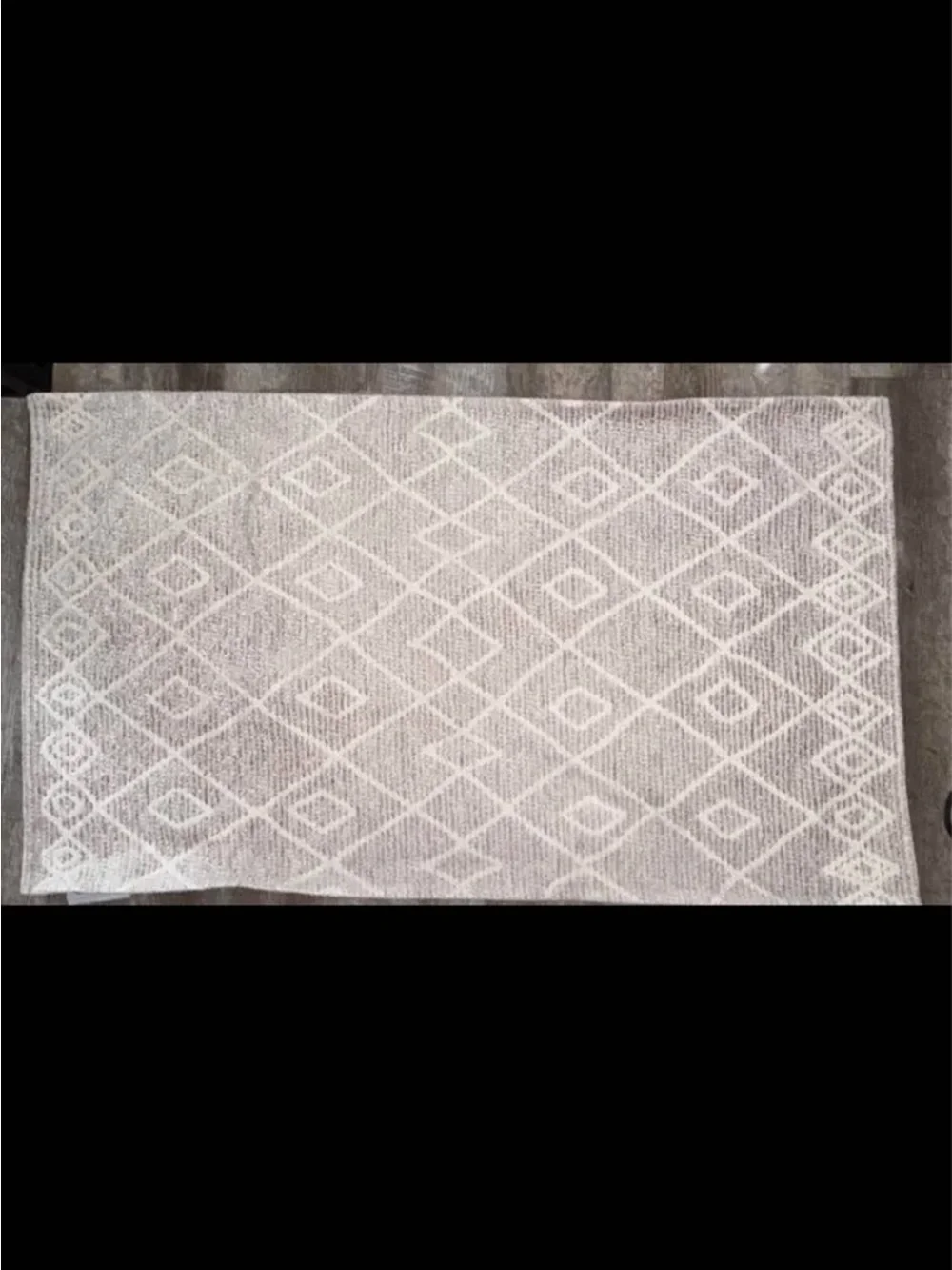 Modern Ivory Geometric standard door mat light pink and tan